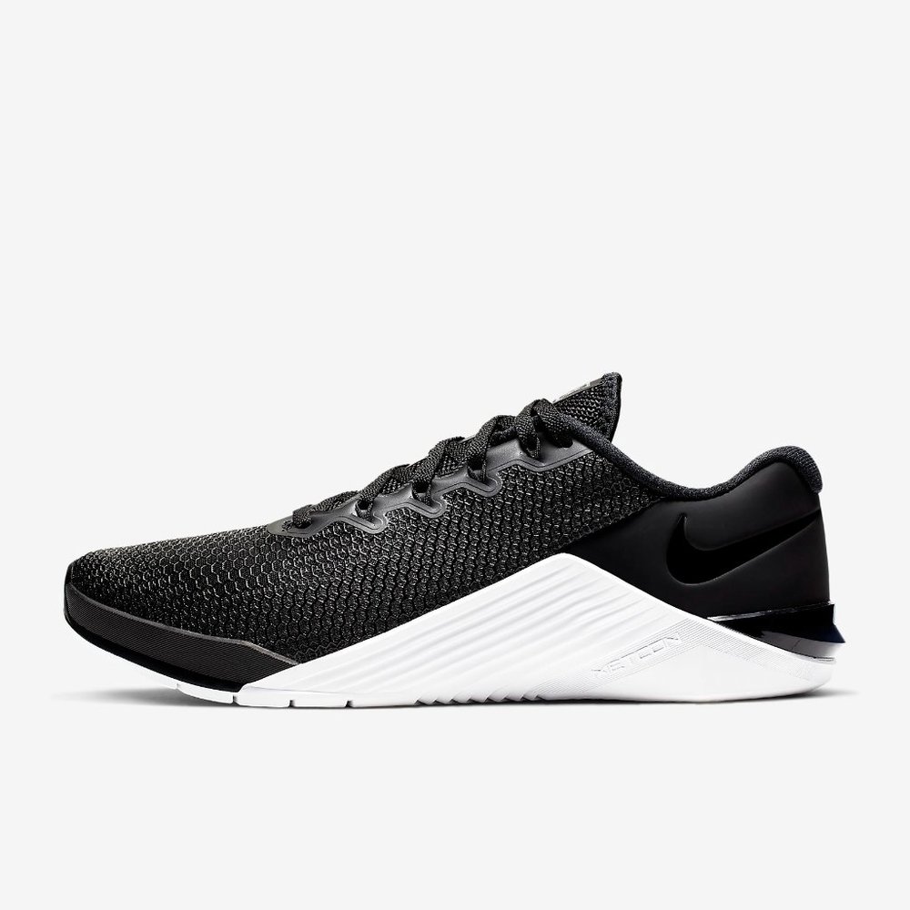 Nike Metcon 5 (Like New)